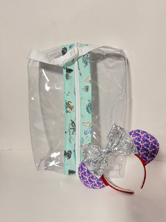 Large Hanging Boxy Bag - Mint Vintage Pooh